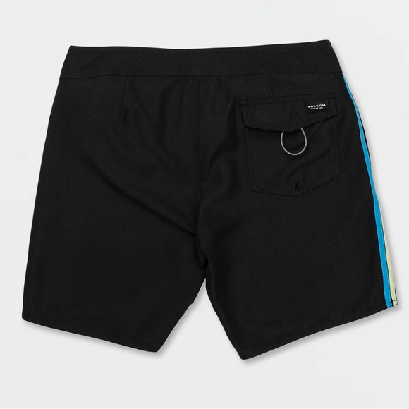 Volcom 38 Boardshorts Lawton 18” in Black side and back pockets board short NWT - Picture 1 of 9